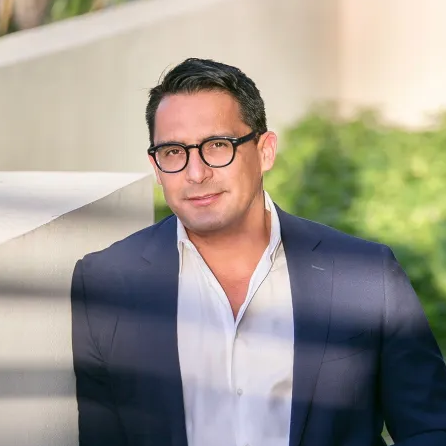 Portrait of Oscar De las salas.